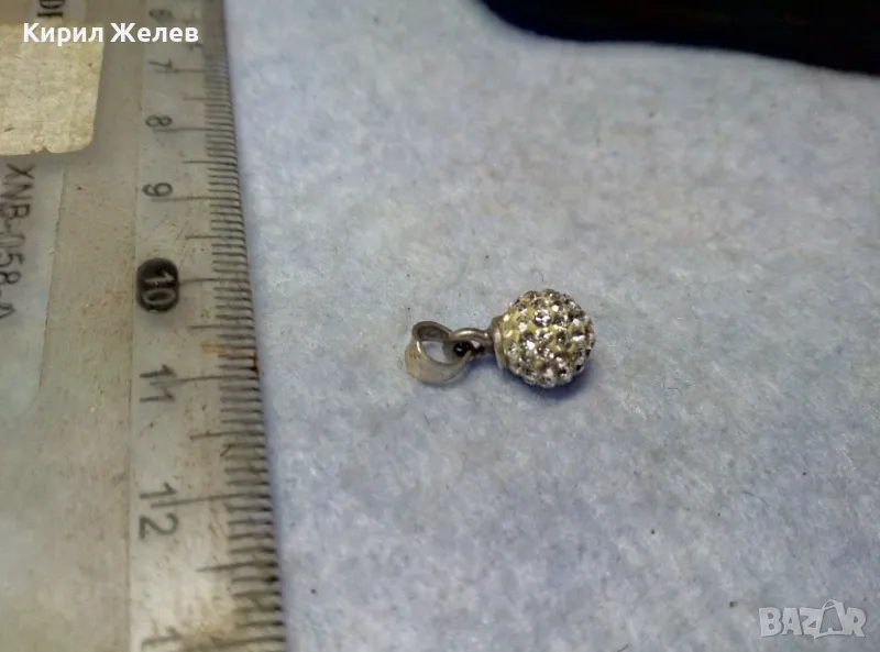 СРЕБЪРНО МЕДАЛЬОНЧЕ АРТ ВИСУЛКА СРЕБРО 925 с БЯЛ ЕМАЙЛ и ИСКРЯЩИ КРИСТАЛЧЕТА 49361, снимка 1