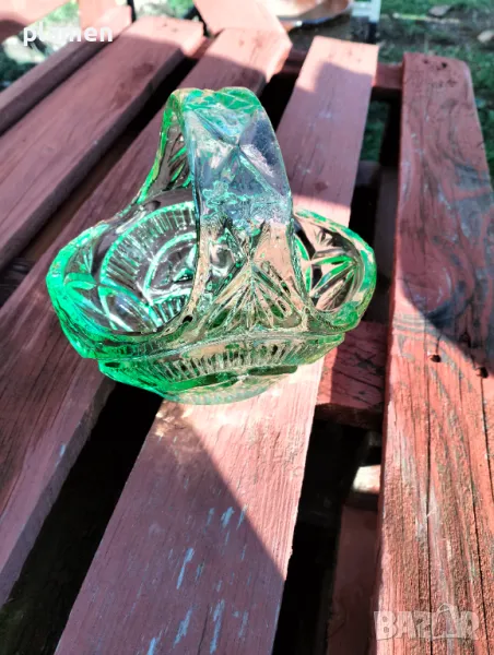 Кристална бонбониера с формата на кошница, снимка 1