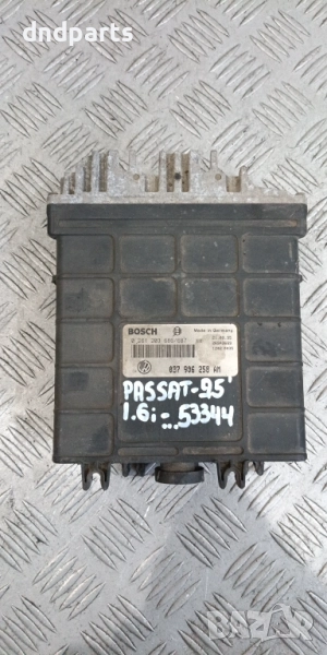 Компютър VW Passat 1.6i 1995г.	, снимка 1