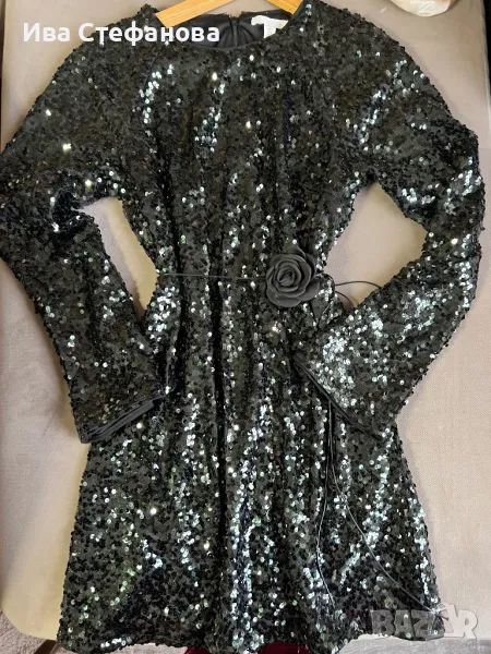 блестяща нова  къса парти коктейлна официална тъмно маслено зелена еластична рокля пайети, снимка 1