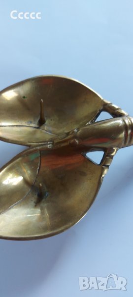 Свещник  от месинг , снимка 1