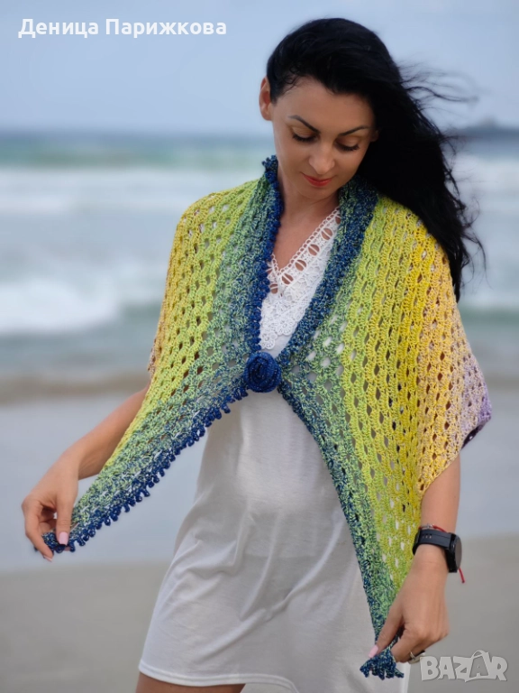 Ръчно плетен триъгълен шал наметка "Лунна нощ" , снимка 1