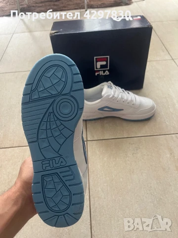 Нови дамски маратонки Fila размер 40, снимка 2 - Маратонки - 50635546