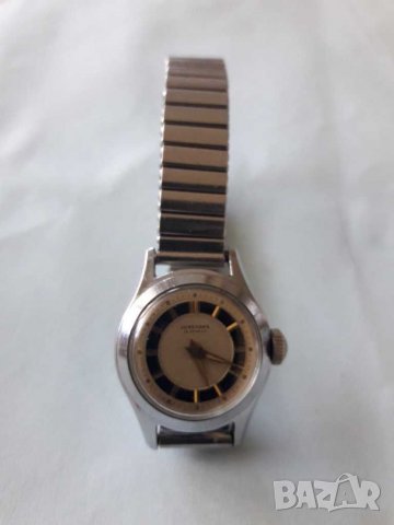 Стар дамски механичен часовник , снимка 3 - Антикварни и старинни предмети - 29719702