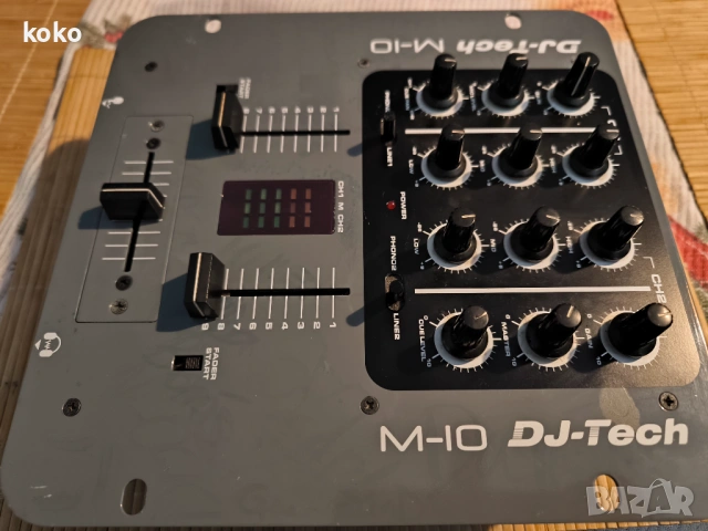 Dj mixer DJ Tech миксер смесител пулт за музика , снимка 8 - Ресийвъри, усилватели, смесителни пултове - 54250798