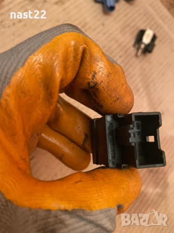 Бутони-(копчета) подгрев селки Фолксваген Поло 5/vw polo 5, снимка 3 - Части - 52257271