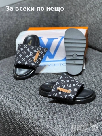 Louis Vuitton Дамски Чехли Луис Витон - Различни Цветове Код E1353, снимка 3 - Чехли - 53970804