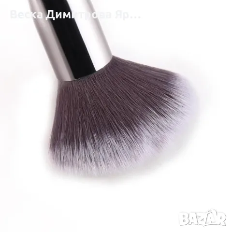 Сет от 5 броя четки за грим с диамантени дръжки HZS52, снимка 7 - Козметика за лице - 47716434