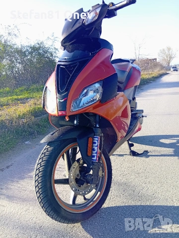 Здрава Априлия 50 кубика , снимка 2 - Мотоциклети и мототехника - 54185805