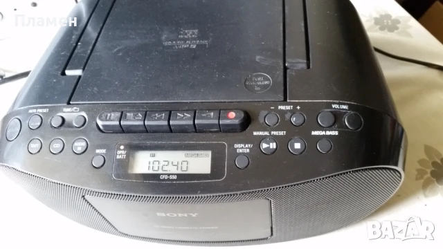 Радио касетофон компакт диск  Sony CFD-550 , снимка 7 - Радиокасетофони, транзистори - 50672866