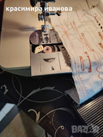 Singer futura 2001 , снимка 5 - Шевни машини - 53048702