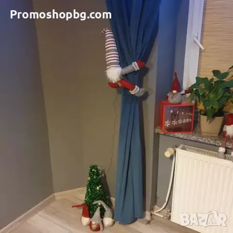 Коледна декорация за завеса/ Коледен елф/гном, снимка 3 - Декорация за дома - 47693836