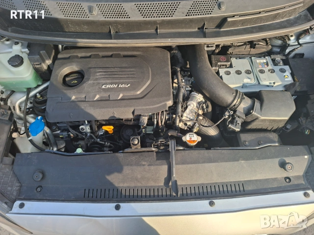 Hyundai IX20 1.4crdi, снимка 13 - Автомобили и джипове - 53889899