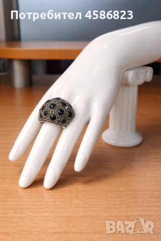 Дамски сребърен пръстен с черни камъни, снимка 2 - Пръстени - 53231155