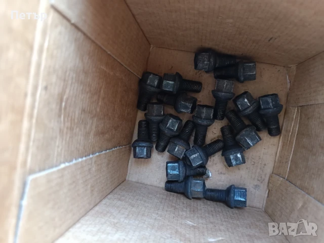 Железни джанти Мерцедес 15, снимка 6 - Гуми и джанти - 50918891