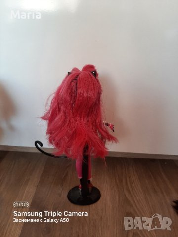 Кукла монстър хай Кати Ноар, снимка 2 - Кукли - 42768102