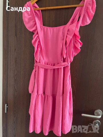 Бонбонена рокля