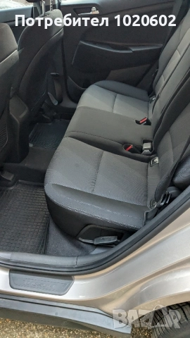 Нюндай Туксон, снимка 16 - Автомобили и джипове - 51979560