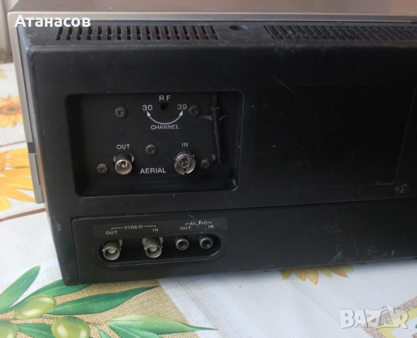 Sony Betamax SL-T7ME Video Cassette Recorder VCR, снимка 5 - Плейъри, домашно кино, прожектори - 51753417