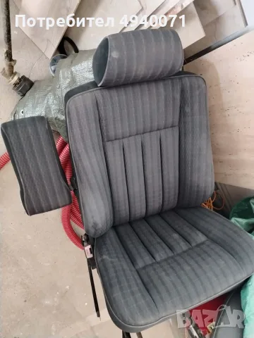 Mercedes-Benz 124 купе 200CE, снимка 11 - Автомобили и джипове - 55957195