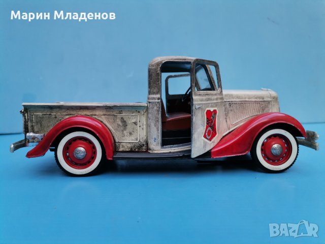 Стара количка Ford V8, снимка 3 - Антикварни и старинни предмети - 30407946