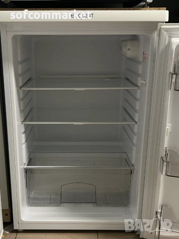 Малък хладилник Exquisit | A++| 85 cm | охладител, снимка 2 - Хладилници - 51676767