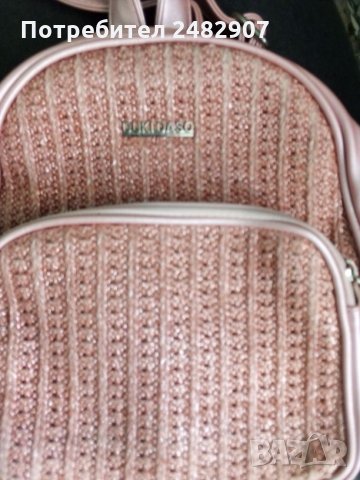 Дамска раница, снимка 2 - Раници - 30288625