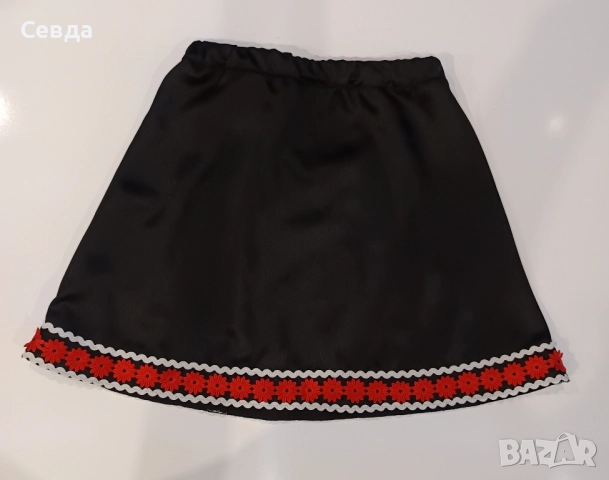 Детска пола за народни танци 