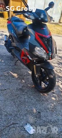 Продавам Aprilia SR 50 (2021 г.) – Двигател Piaggio / Отлично състояние, снимка 14 - Мотоциклети и мототехника - 56150409
