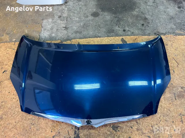 Преден капак за Toyota Corolla Verso 2003 г., снимка 1