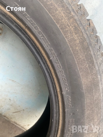 зимни гуми 235/60/18, снимка 4 - Гуми и джанти - 51943461