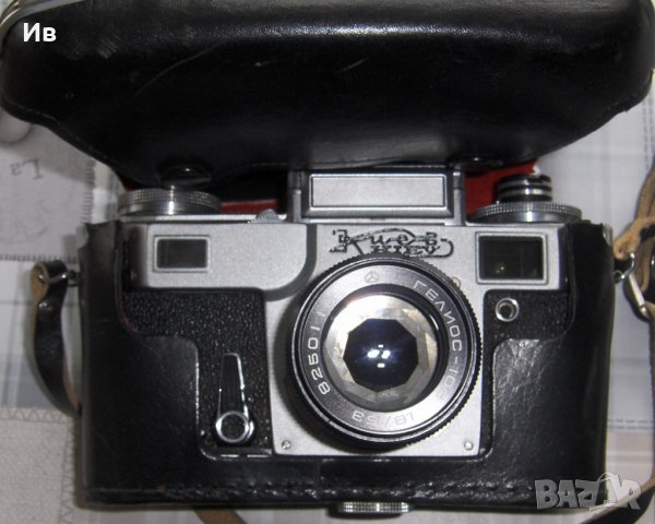 Продавам стари, лентови фотоапарати - ЗЕНИТ ЕТ; Киев; Смена; Бейрета; Олимпус; Любител универсал, снимка 4 - Антикварни и старинни предмети - 34069440