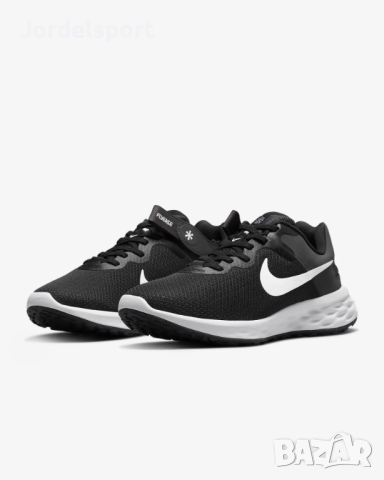 Дамски маратонки Nike Revolution 6, снимка 2 - Маратонки - 44697085