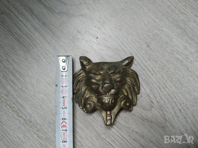 БРОНЗОВА АПЛИКАЦИЯ-ЛЪВСКА ГЛАВА