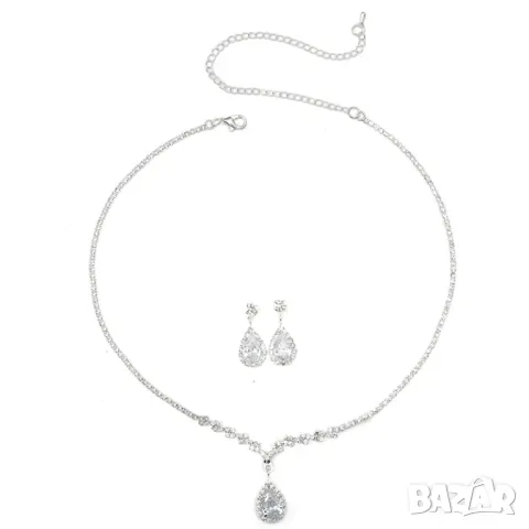 Обици и колие с цирконии, снимка 4 - Колиета, медальони, синджири - 49359649