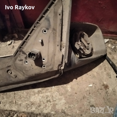 Дясно огледало за Saab 95  , със забележки, снимка 3 - Части - 44924625