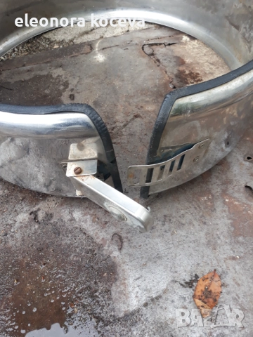 Никелиран калъф за резервна гума, снимка 3 - Аксесоари и консумативи - 51880544