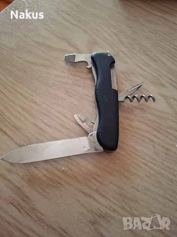 Швейцарски нож Victorinox Nomad, снимка 2 - Ножове - 55741637