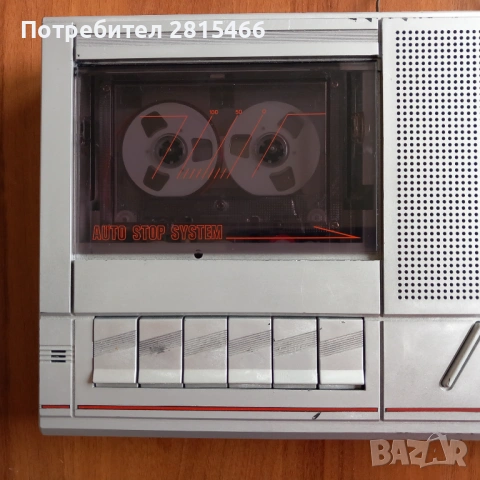 Радио касетофон с часовник и будилник, снимка 3 - Радиокасетофони, транзистори - 46880545