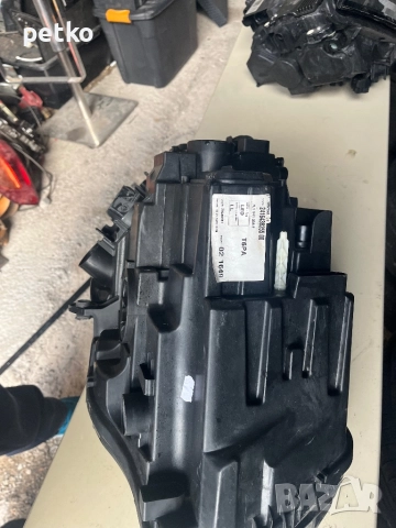 Продавам фарове за туарег2020г, снимка 8 - Аксесоари и консумативи - 52747539