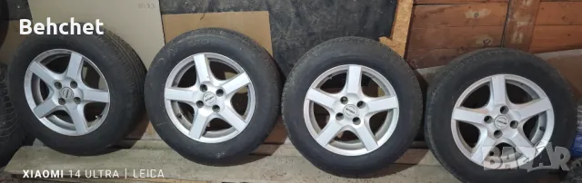 Алуминиеви джанти с летни гуми 