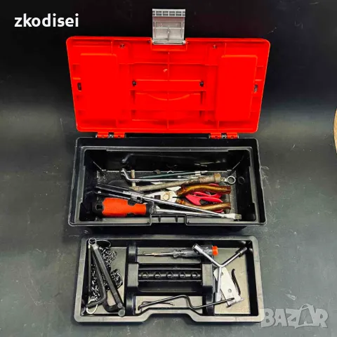 Куфарче с инструменти, снимка 2 - Куфари с инструменти - 50066172