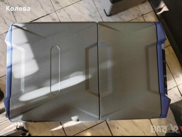 Хладилник фризер двузонен VEVOR , снимка 3 - Хладилни чанти - 53171748