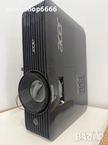 Мултимедиен проектор Acer X118H – Отлично състояние