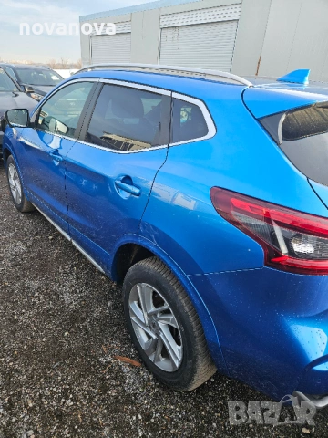 NISSAN Qashqai 1. 7 dCi 4x4 Tekna , BOSE , Автоматик, снимка 5 - Автомобили и джипове - 53261257