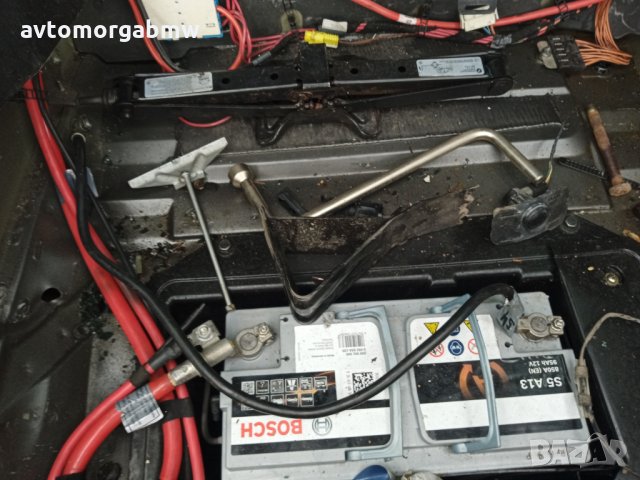 На части Е53 Х5 3.0дА 218 коня / BMw e53 x5 3.0dA 218hp / Автоморга БМВ Долна баня / ФЕЙСЛИФТ, снимка 9 - Автомобили и джипове - 30352425