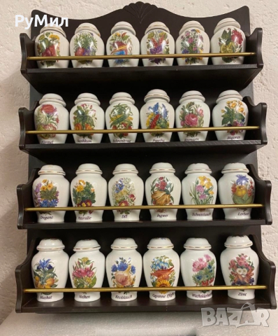 Порцеланови съдове за подправки с оригинална етажерка на "Crestley Collection"