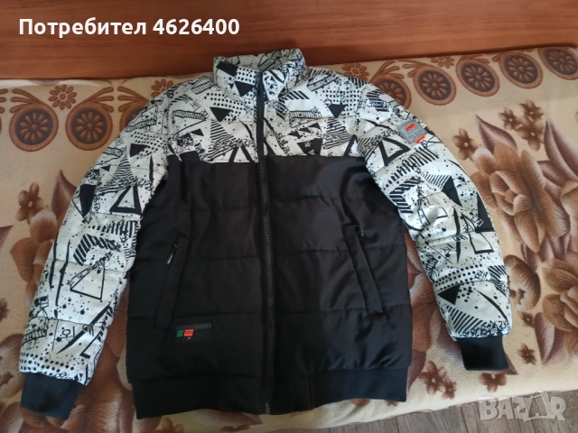 Продавам мъжко оригинално зимно яке