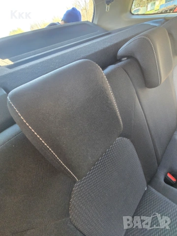 Dacia Duster 1.6 бензин/LPG, снимка 11 - Автомобили и джипове - 53972037