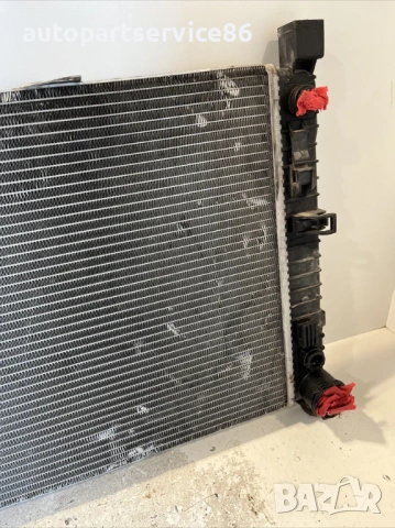 Радиатор за охлаждаща течност 200K за Mercedes SLK R171 (2005) A1715000203, снимка 2 - Части - 54112407